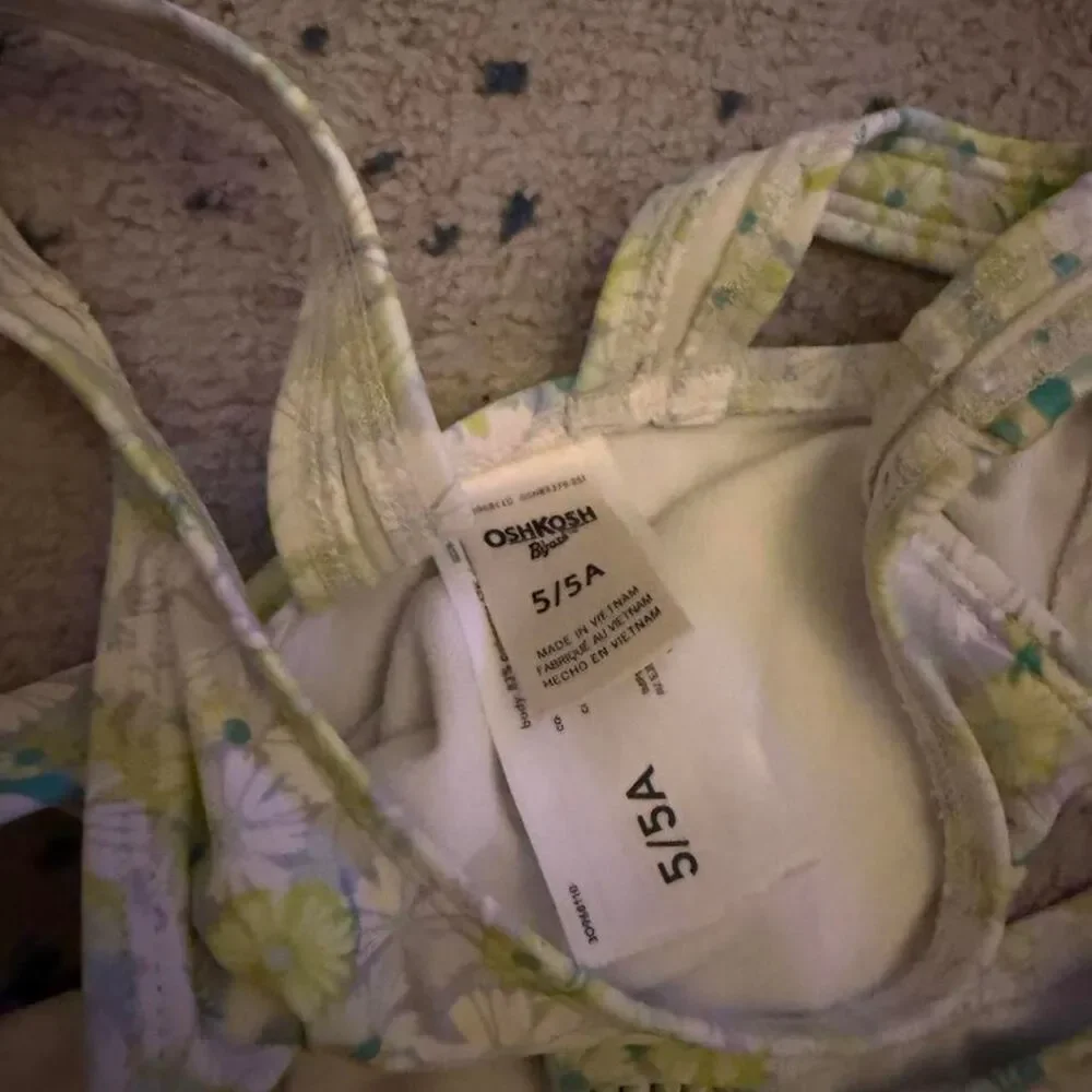 OshKosh Bgosh girls size